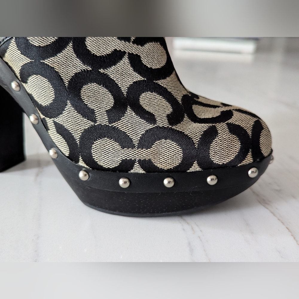 Coach Signature Canvas Mule Clogs - Black & Tan With C Monogram - Picture 11 of 16